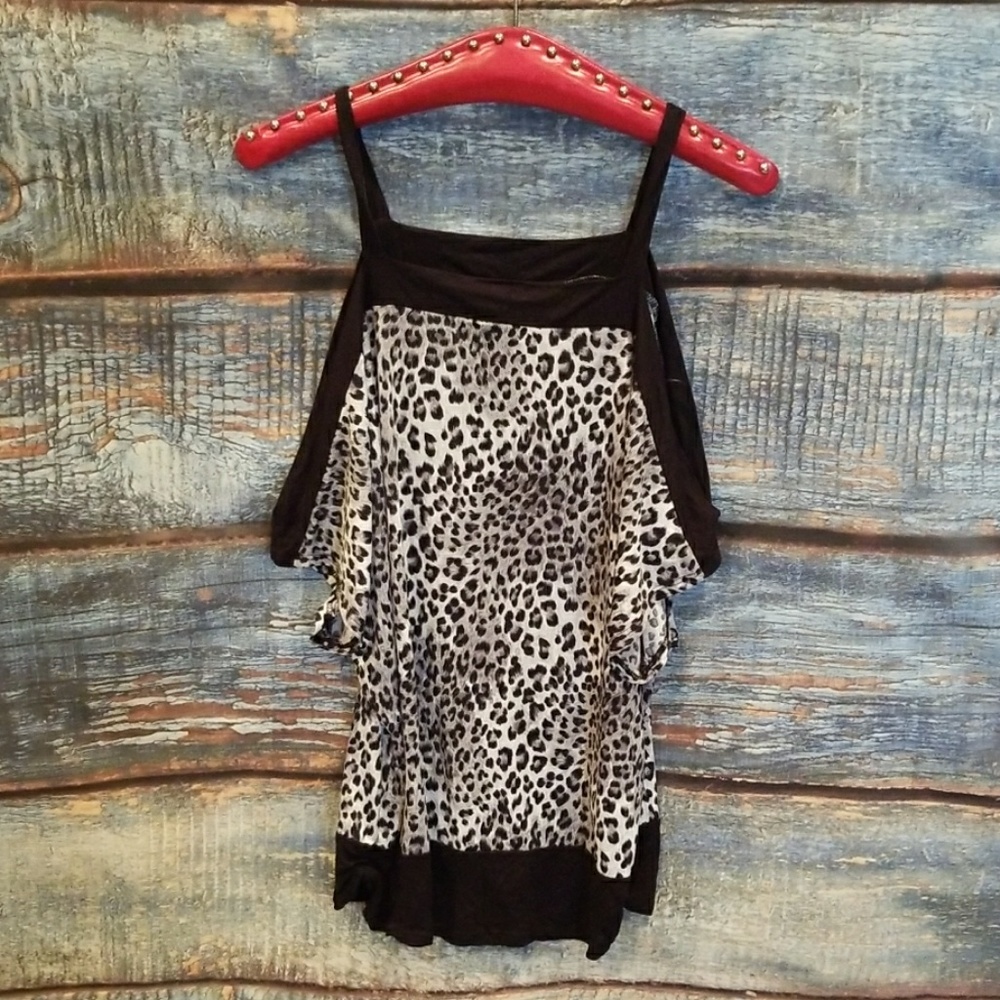 NWT NEVER WORN Deb Leopard Cold Shoulder Blouse!